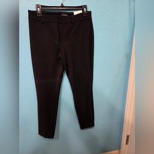 Express Black Skinny Pants for a Sleek Look